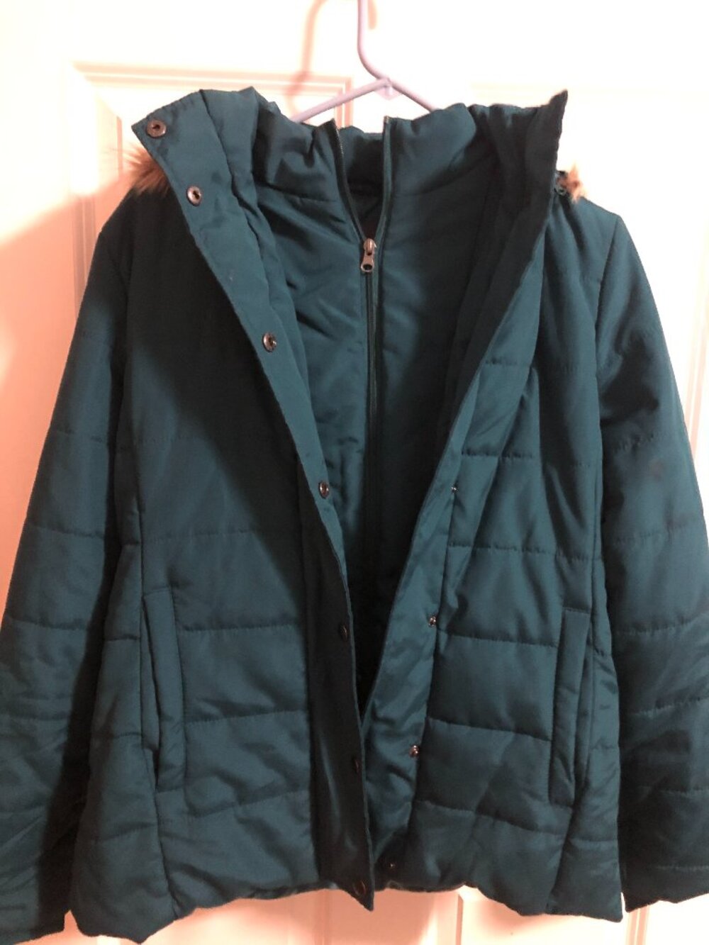 St Johns Bay Winter Quilted Parka with faux  fur Hood - Women Small- NWT of $200